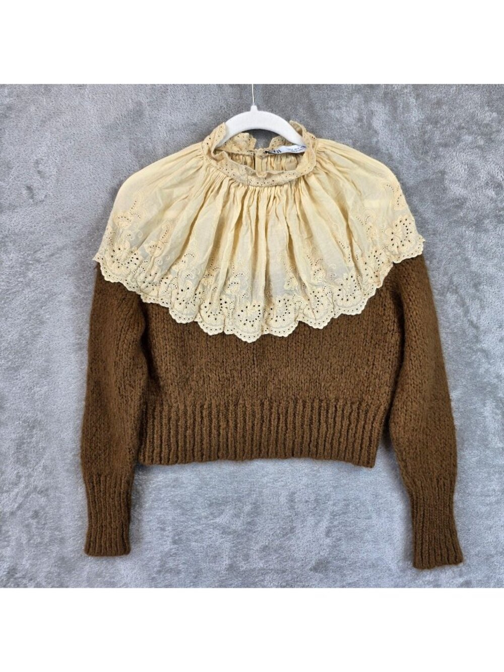 Zara Sweater Womens M Brown Eyelet Cape High Neck Long Sleeve Knit Pullover